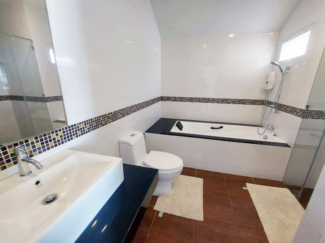 CASA COLLINA Hua Hin – 3BR Resort-Style Pool Villa for Rent